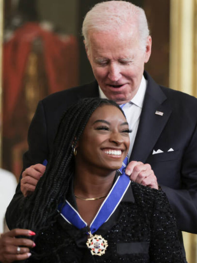 Simone Biles won gold and becomes most decorated  gymnast